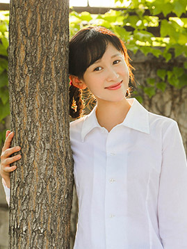 江英华剧照